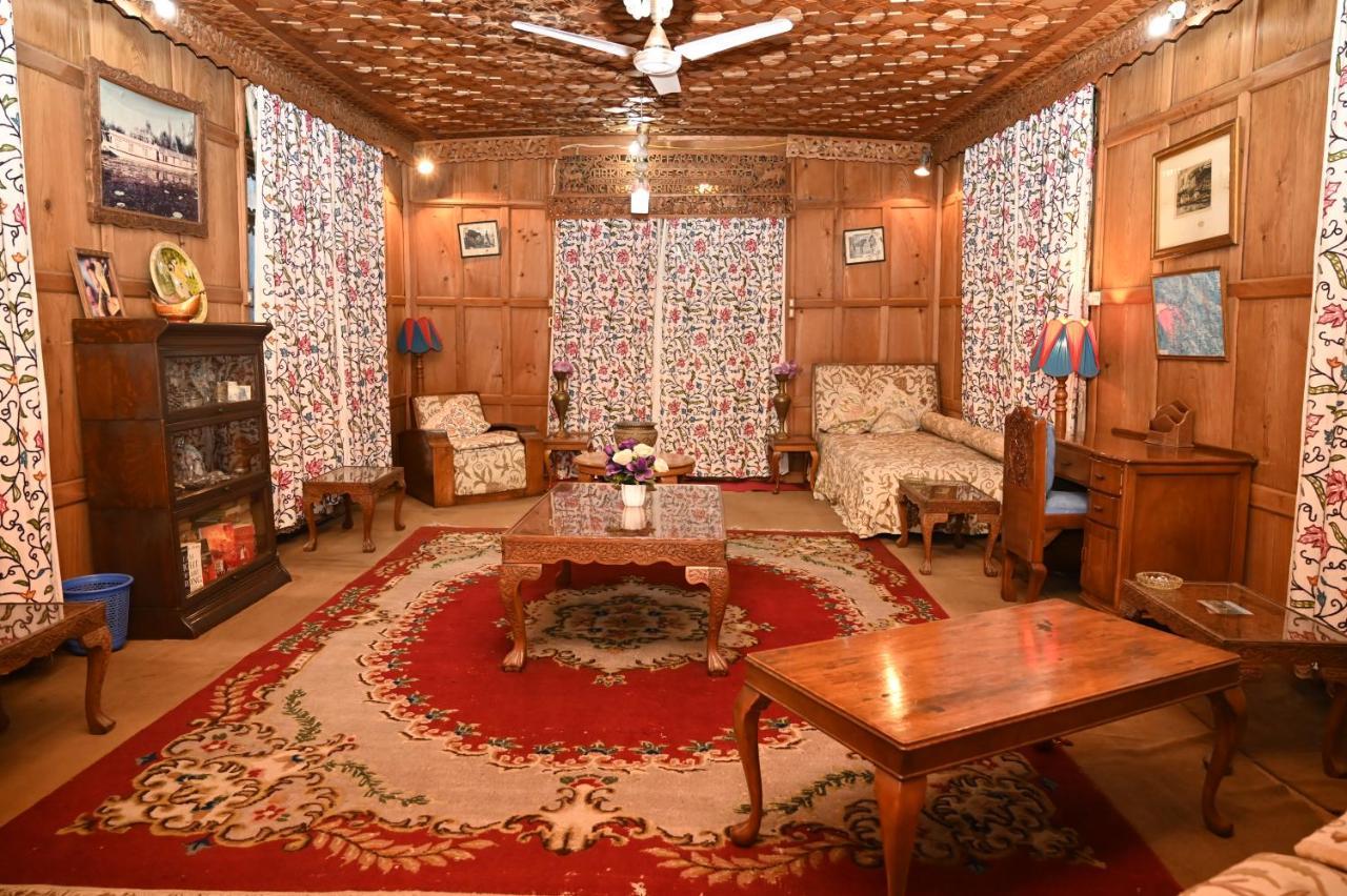 מלון Srīnagar Kings Houseboats מראה חיצוני תמונה